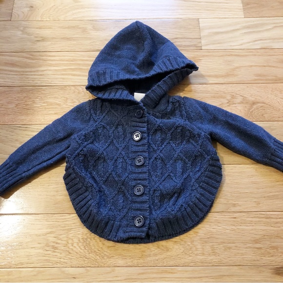 Joe Fresh baby sweaters and jeans, size 3 to 6 months - Picture 2 of 9